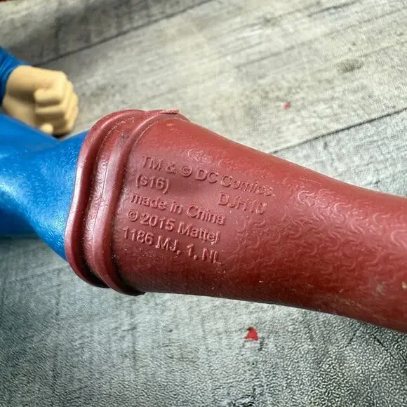 Batman VS Superman Battle Armor Action Figure DC Comics 2015 Mattel - Picture 3 of 16